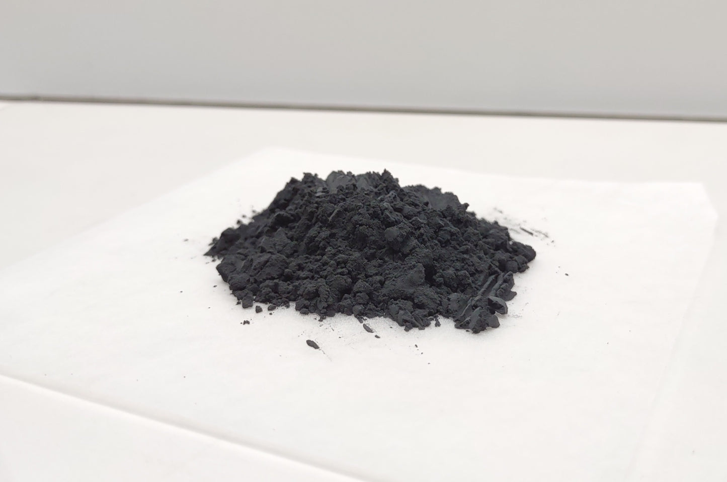 Lithium Nickel Manganese Oxide Spinel (LNMO)